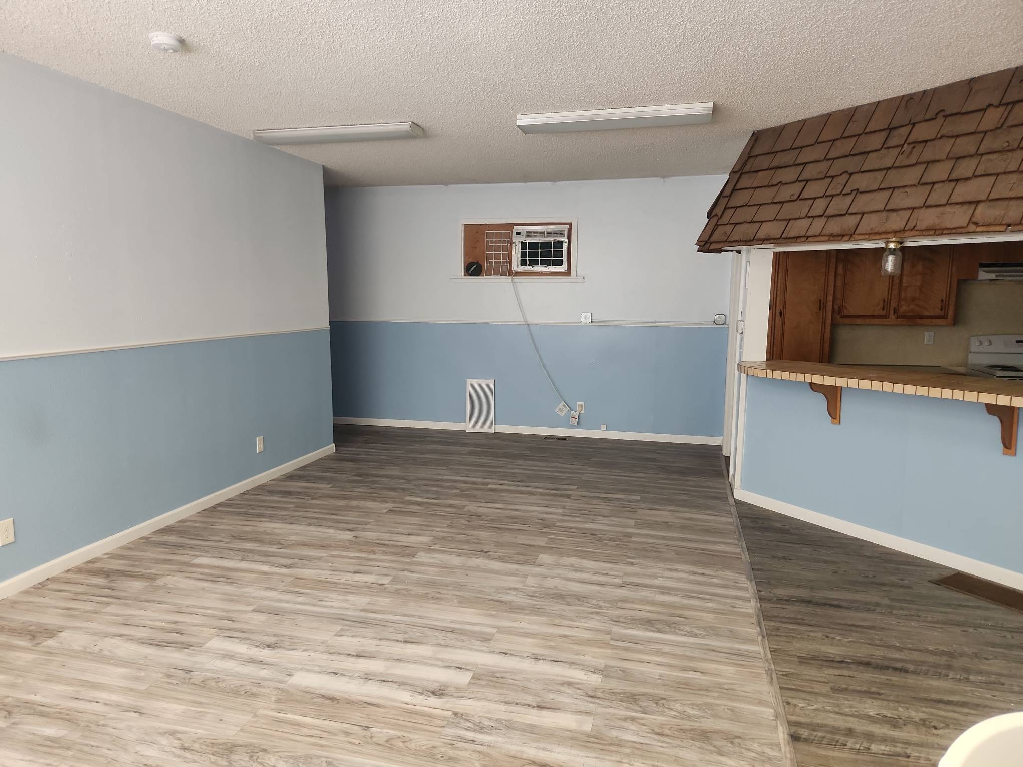 323 West 2nd Street - 2